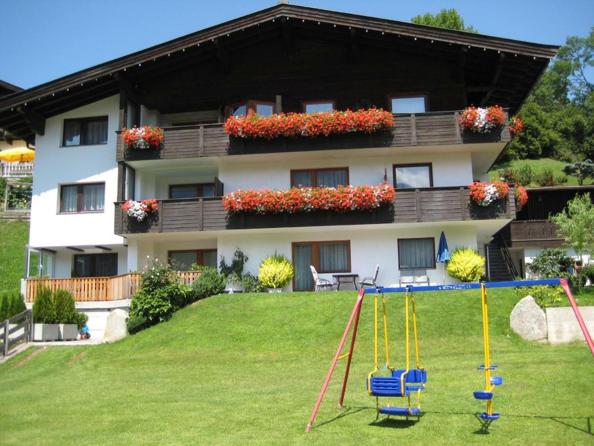 Appartements Bachler Brixen im Thale Eksteriør billede